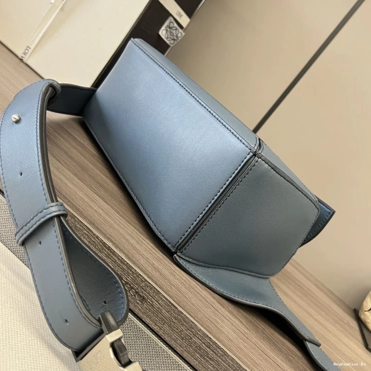 Classic 73257 Chest Waist Loewe Packs 0820